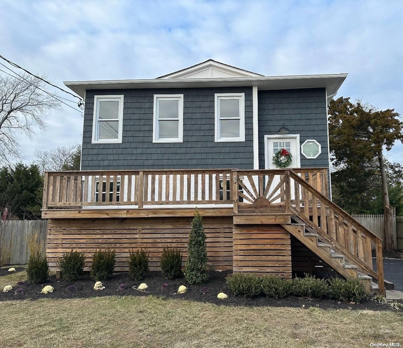 157 Sumpwams Avenue, Babylon, NY 11702