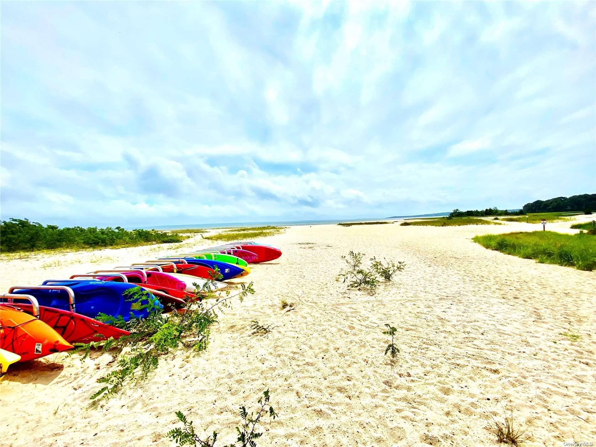 3825 S Harbor Road, Southold, NY 11971