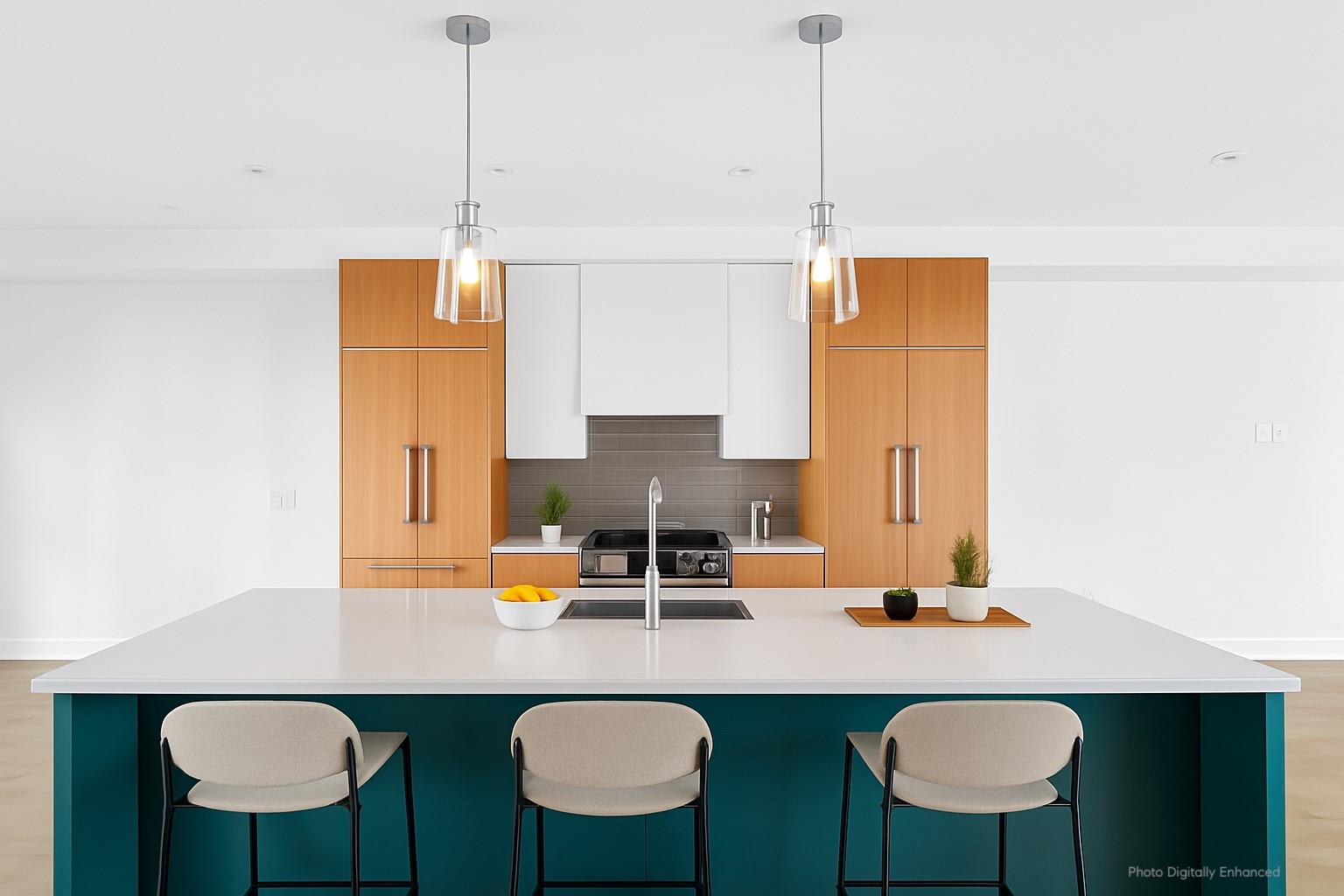 68 Foster Avenue # 8, Hampton Bays, NY 11946