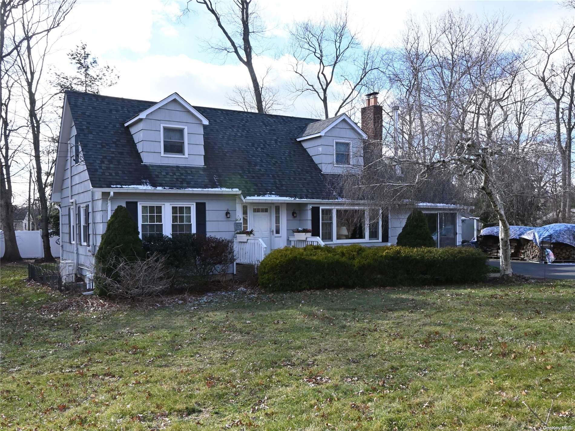 2 Park Avenue, Port Jefferson, NY 11777