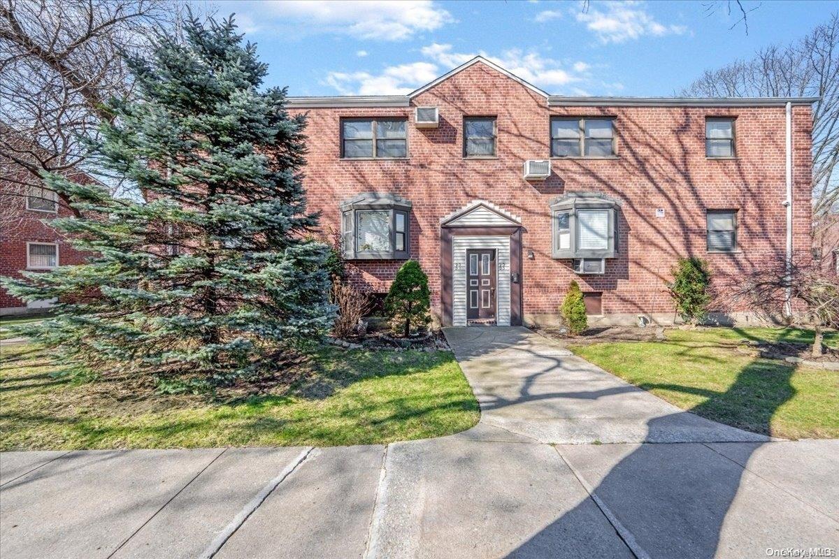 90-01 S Shore Parkway # 94, Howard Beach, NY 11414