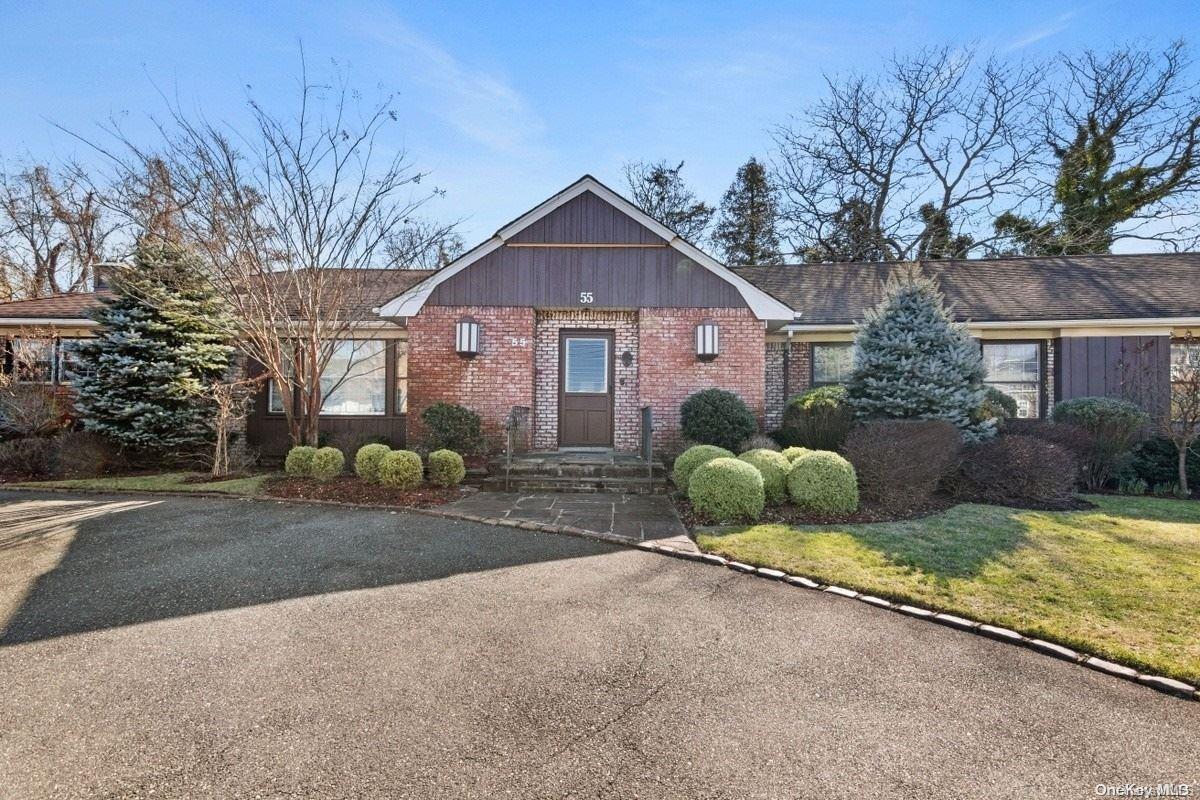 55 Barrett Road, Lawrence, NY 11559