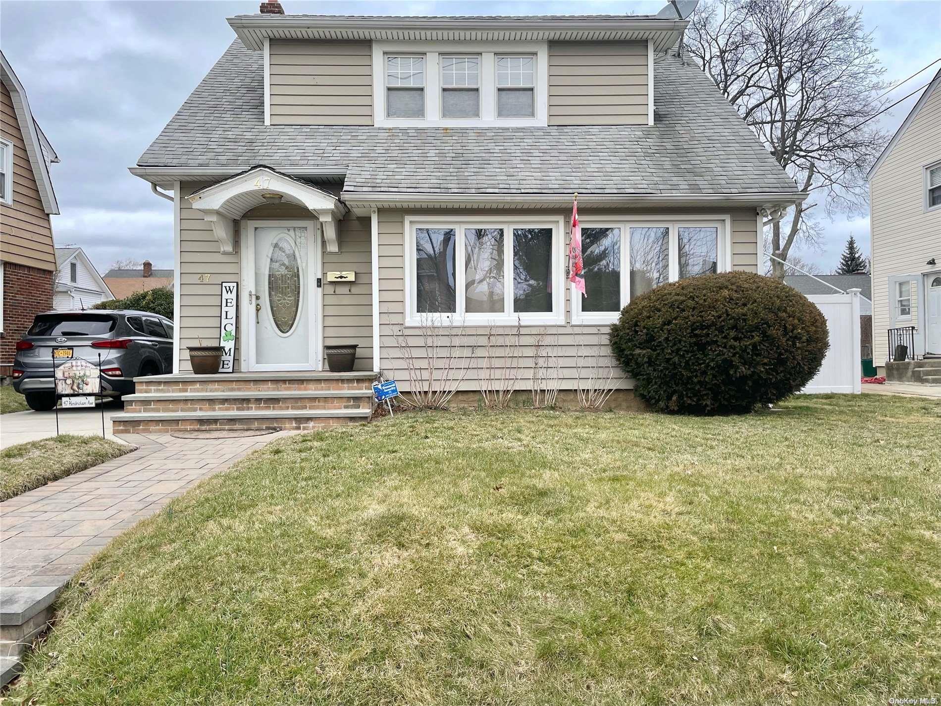 47 Hendrickson Avenue, Lynbrook, NY 11563