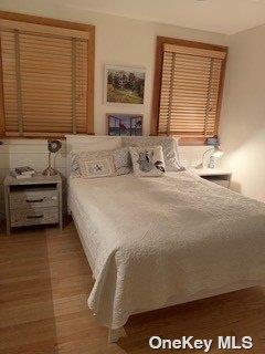 45 Evergreen Walk, Seaview, NY 11770