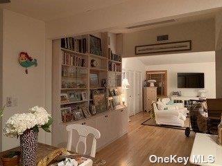 45 Evergreen Walk, Seaview, NY 11770