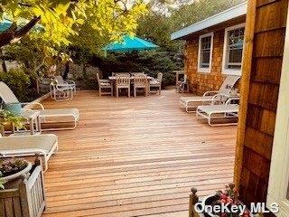 45 Evergreen Walk, Seaview, NY 11770