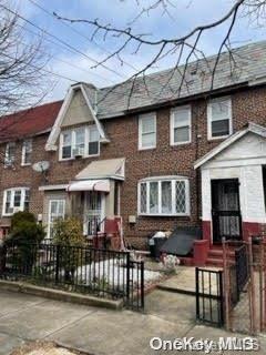 112-13 205th Street, Saint Albans, NY 11412