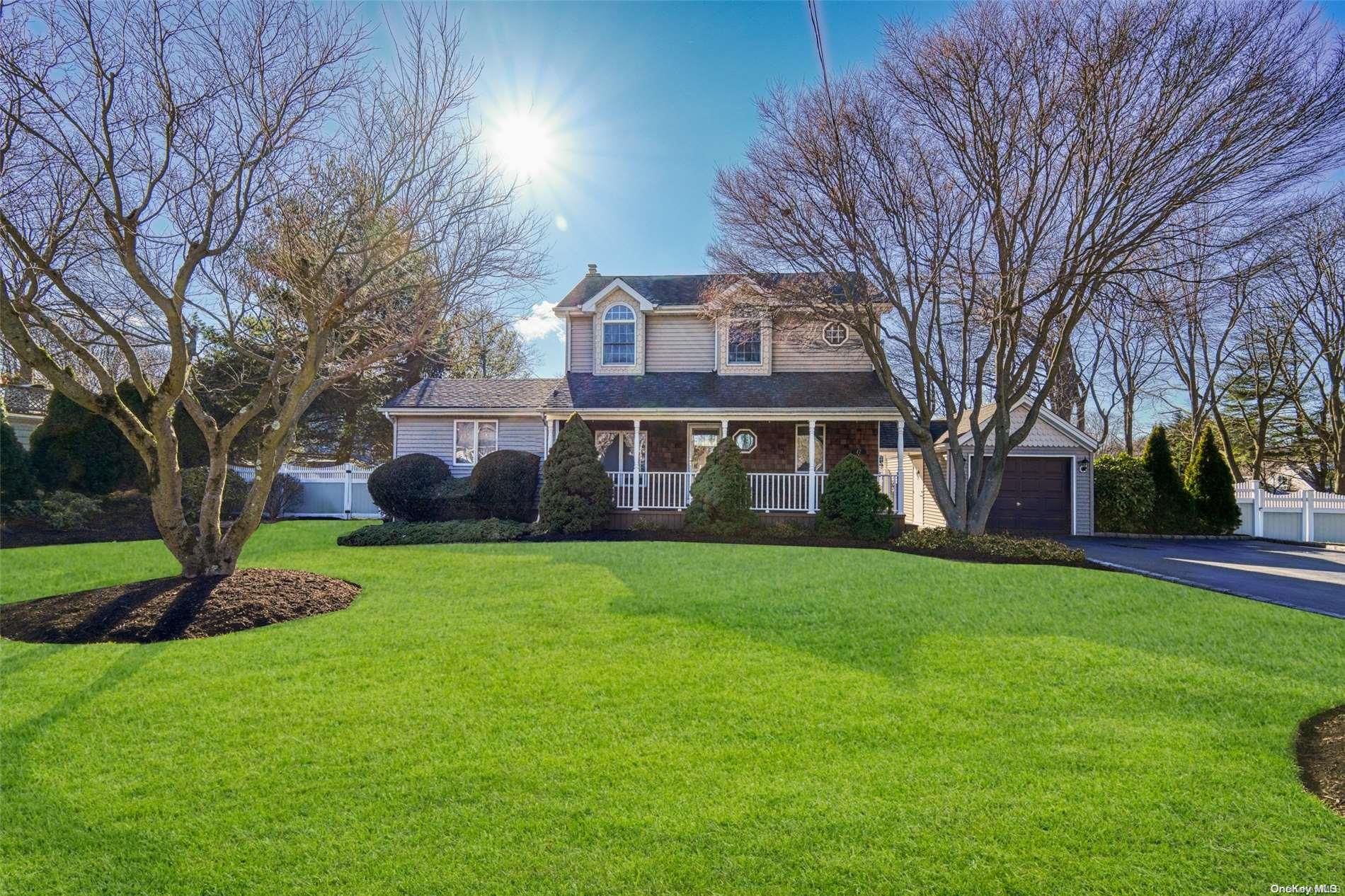 47 Kelsey Avenue, Huntington Station, NY 11746