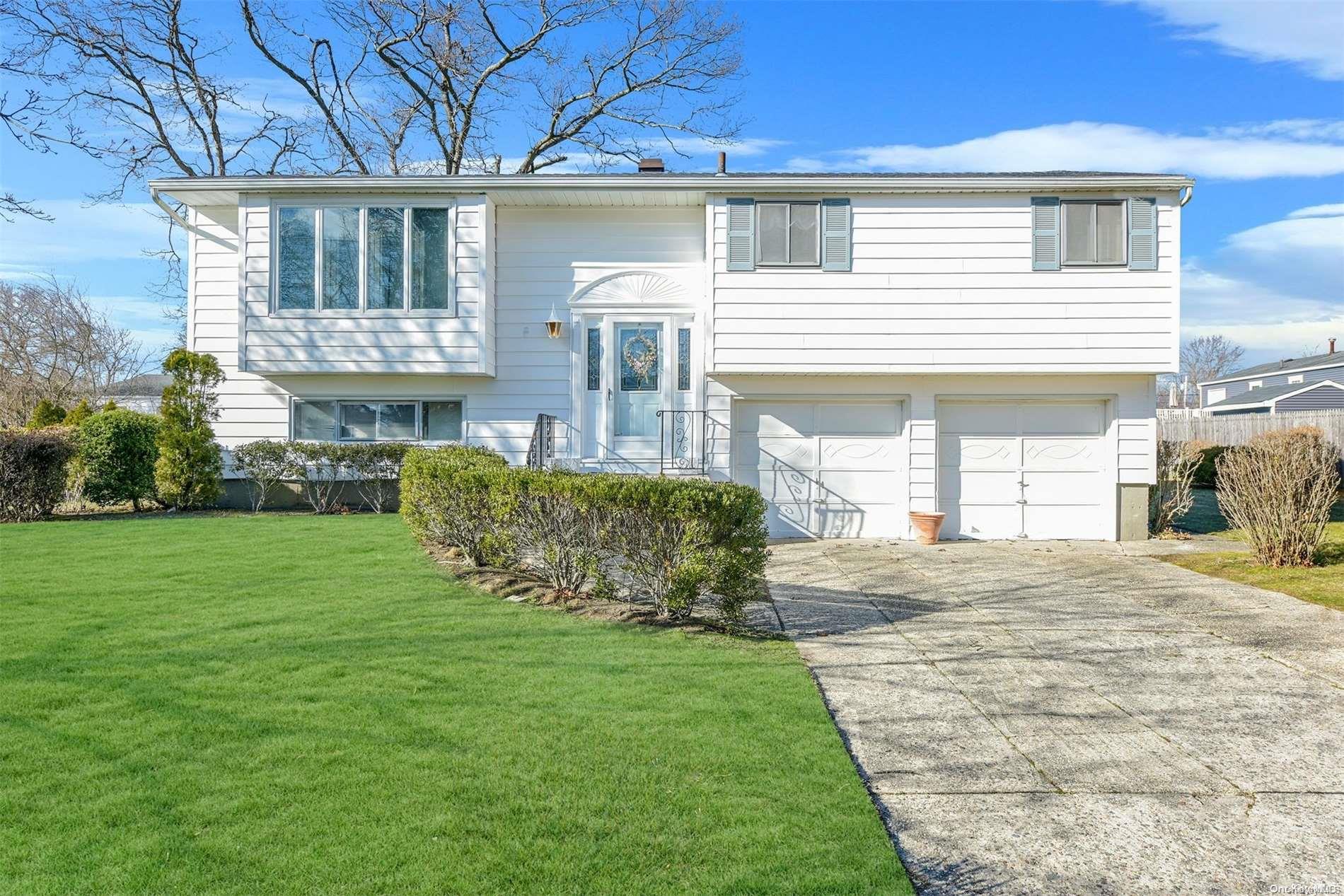 183 Hall Street, Port Jefferson Station, NY 11776