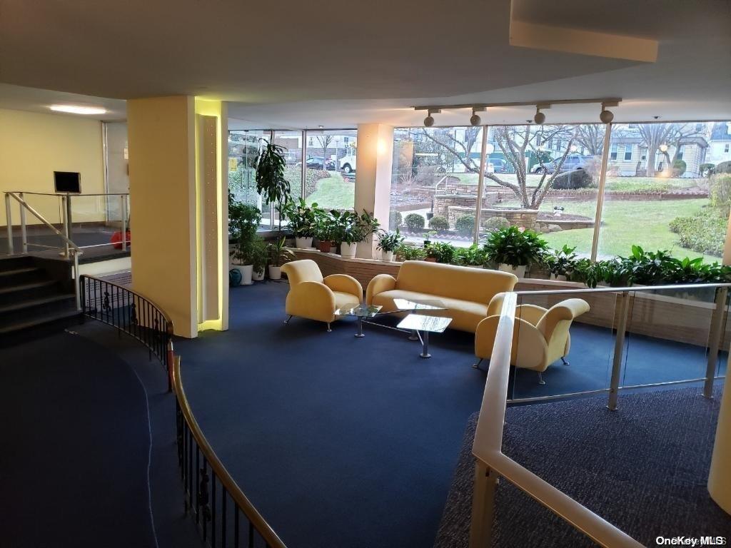 164-20 Highland Avenue # 7W, Jamaica, NY 11432