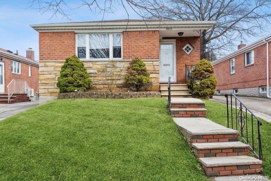 58-15 208th Street, Bayside, NY 11364