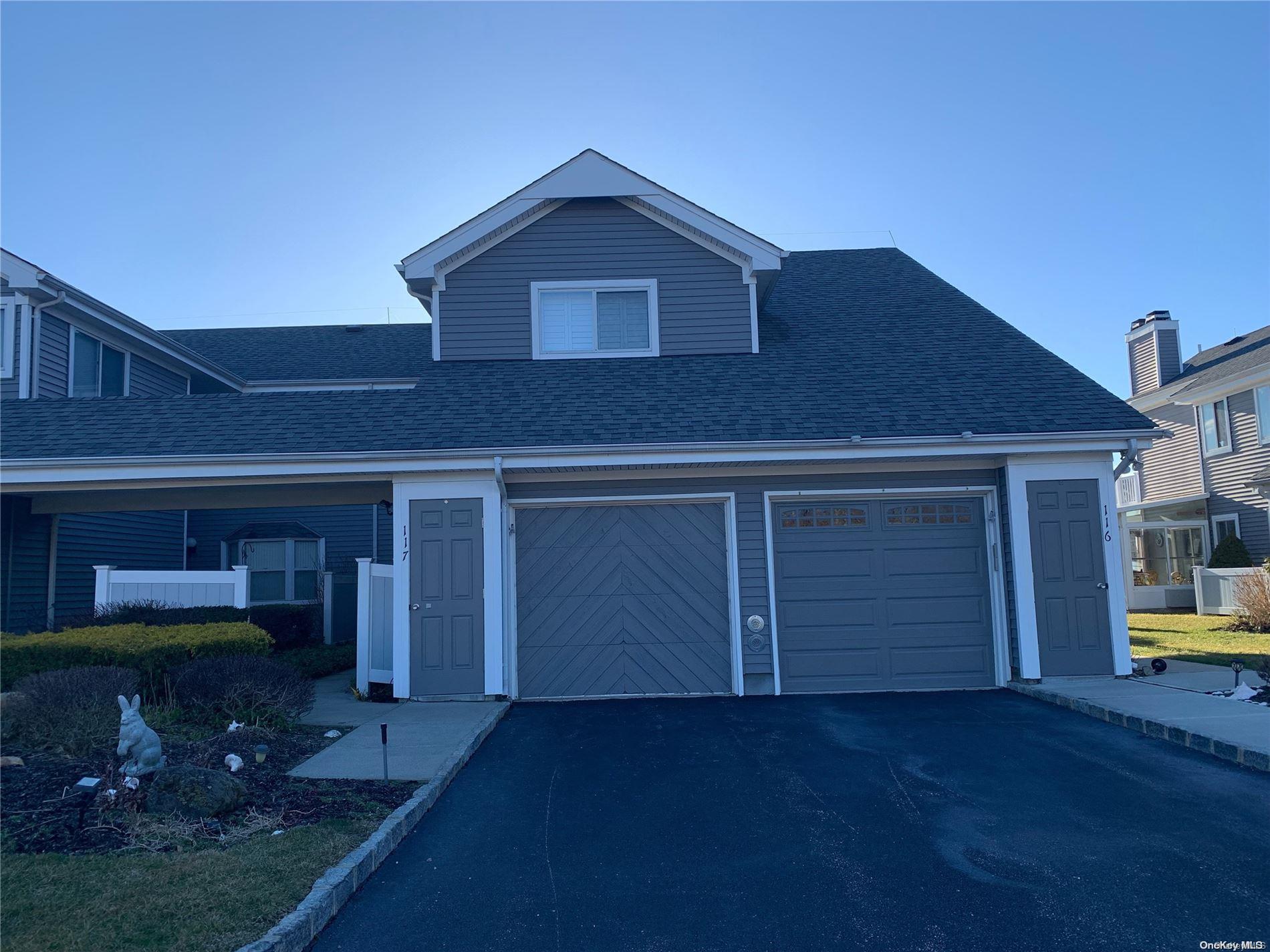 117 E Midland Pond # 117, Moriches, NY 11955