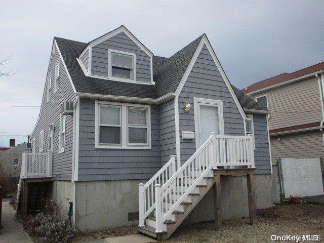 51 Hastings Road, Island Park, NY 11558