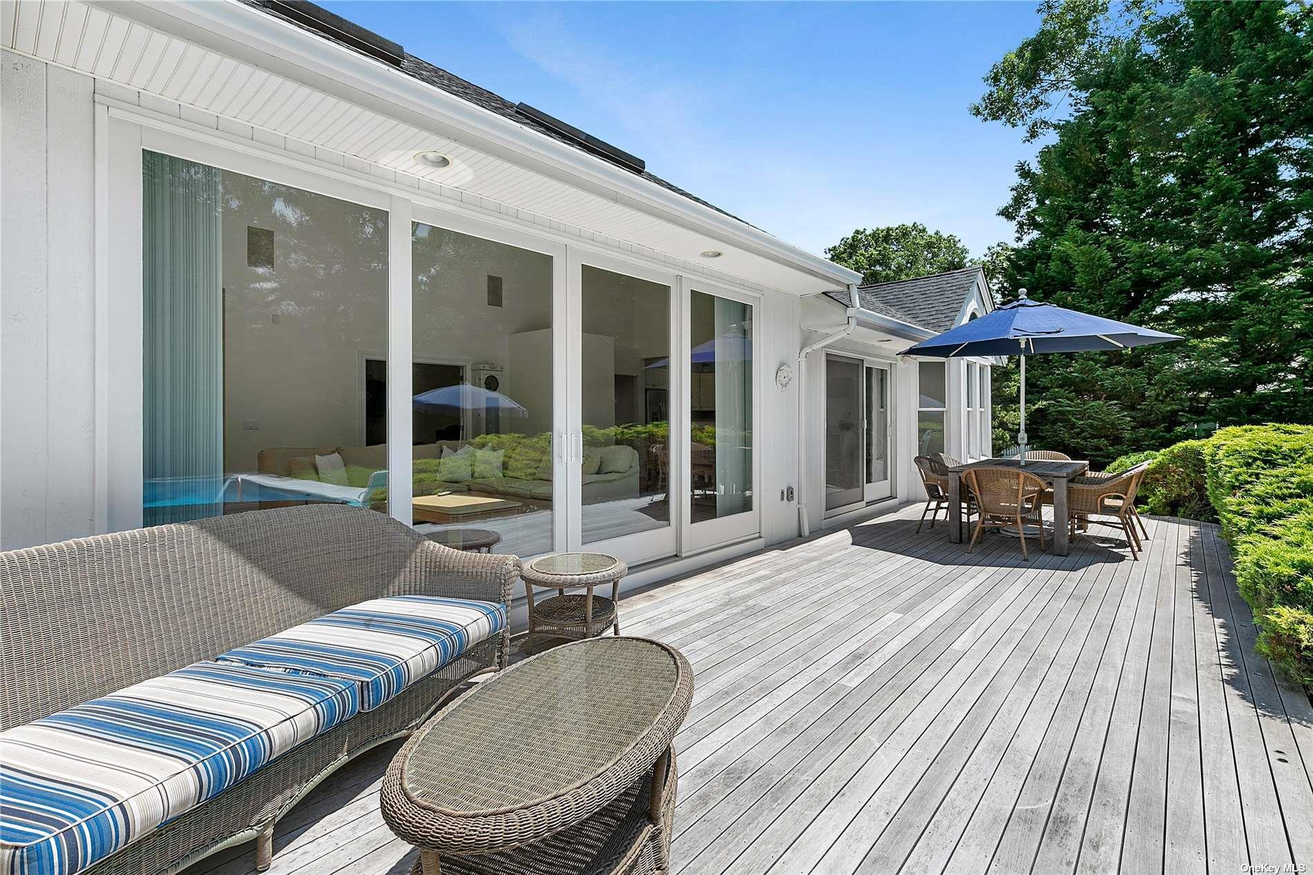 43 Bridle Path, Westhampton Beach, NY 11978