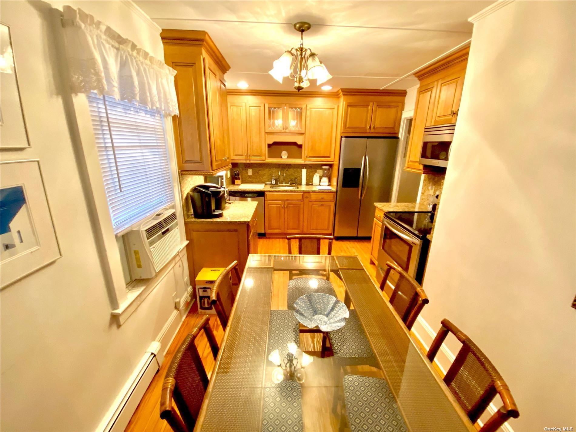 111 Inwood, Point Lookout, NY 11569