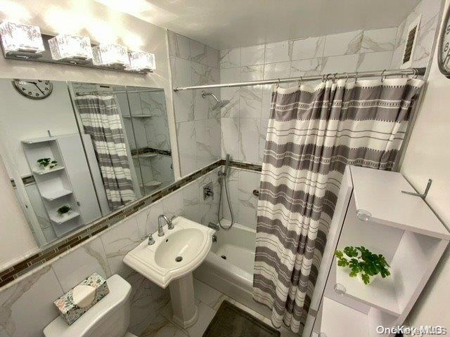 100 Beekman # 19L, New York (Manhattan), NY 10038