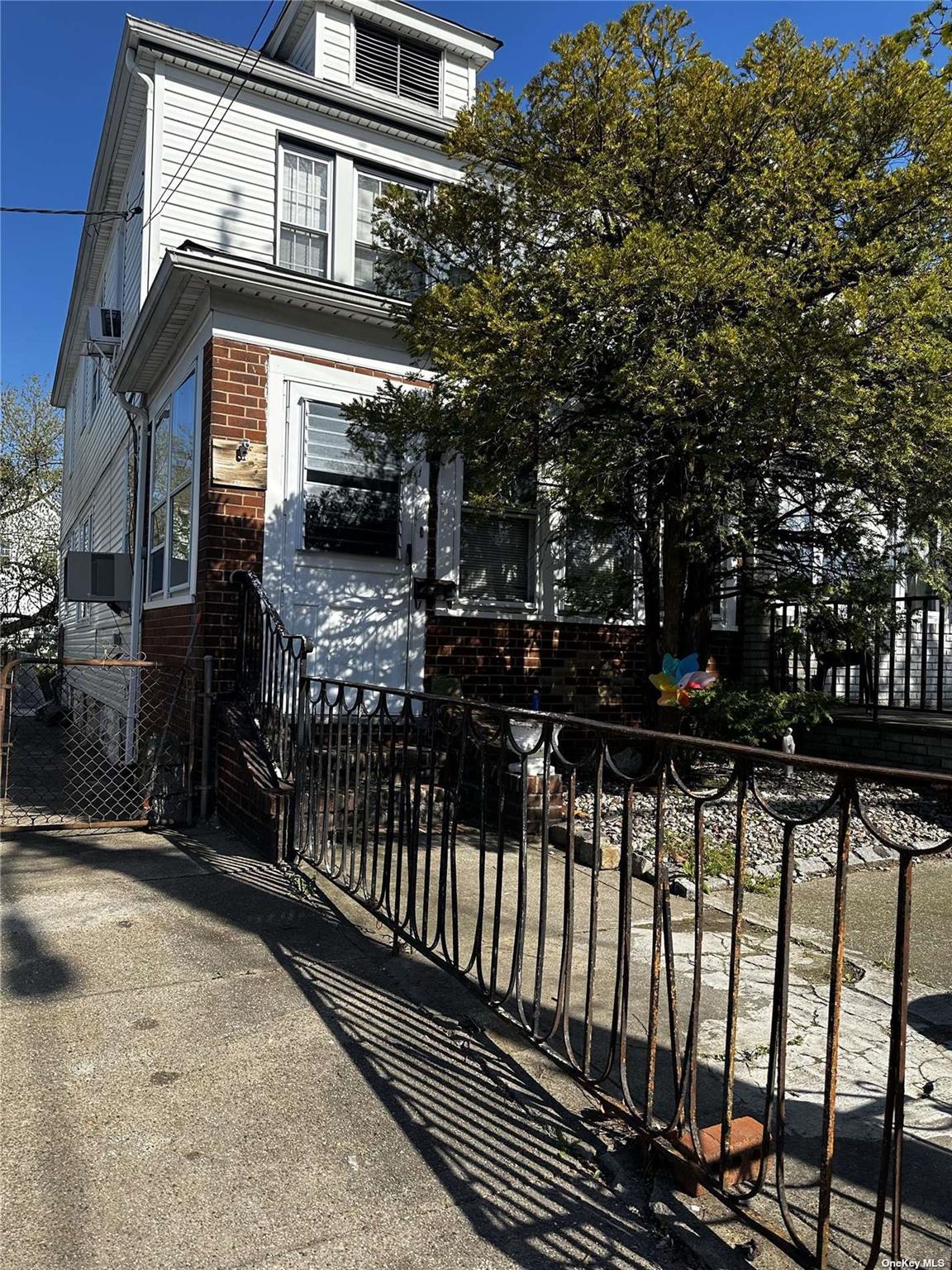 1561 E 53rd Street, Brooklyn, NY 11234