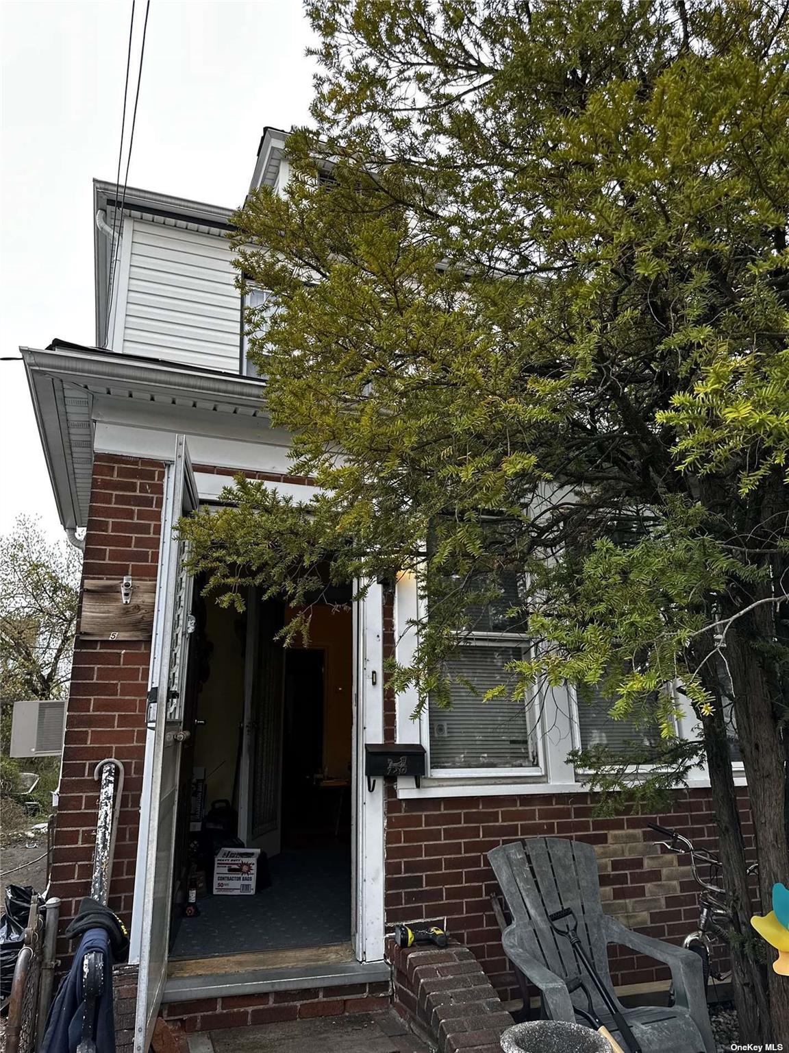 1561 E 53rd Street, Brooklyn, NY 11234