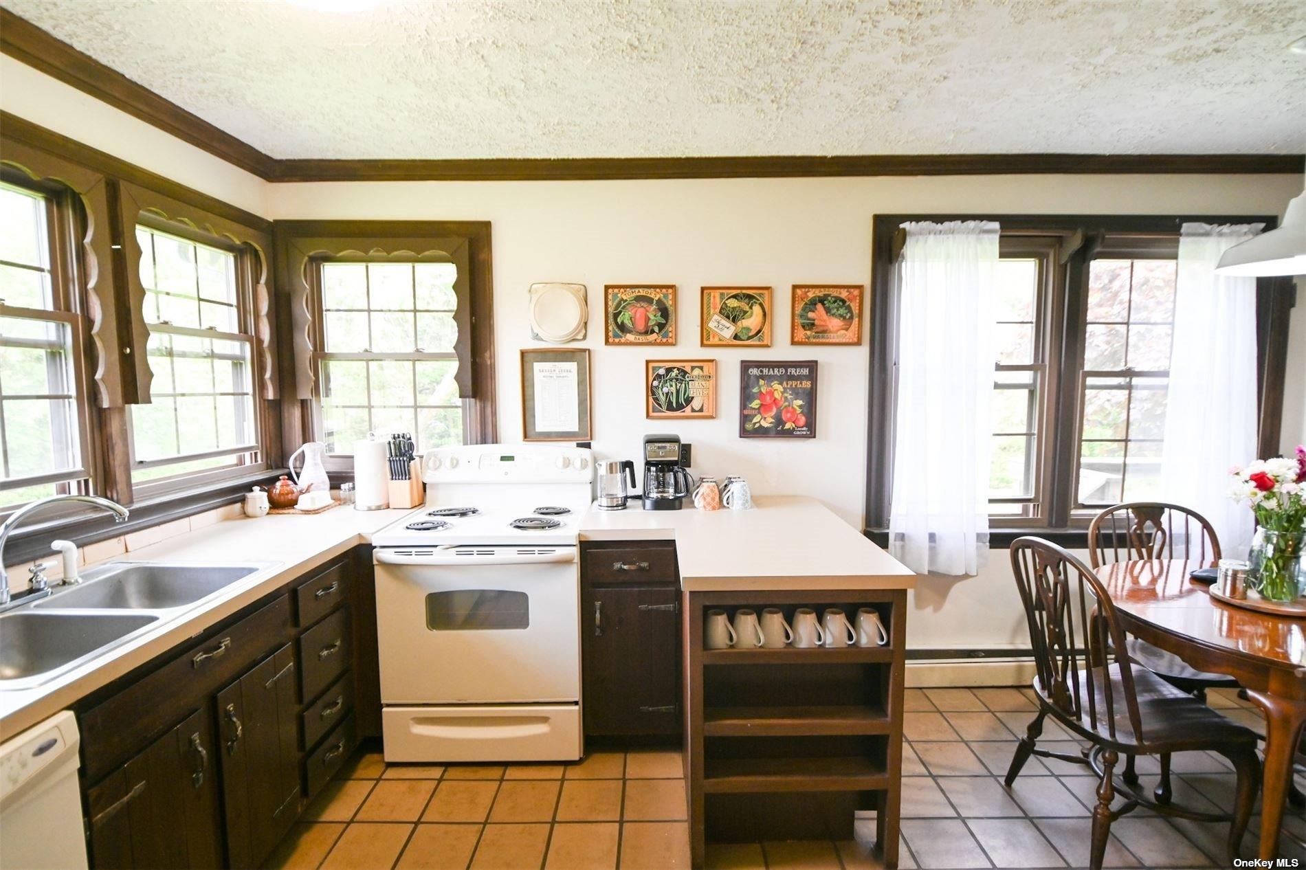 455 Fred Street, New Suffolk, NY 11956