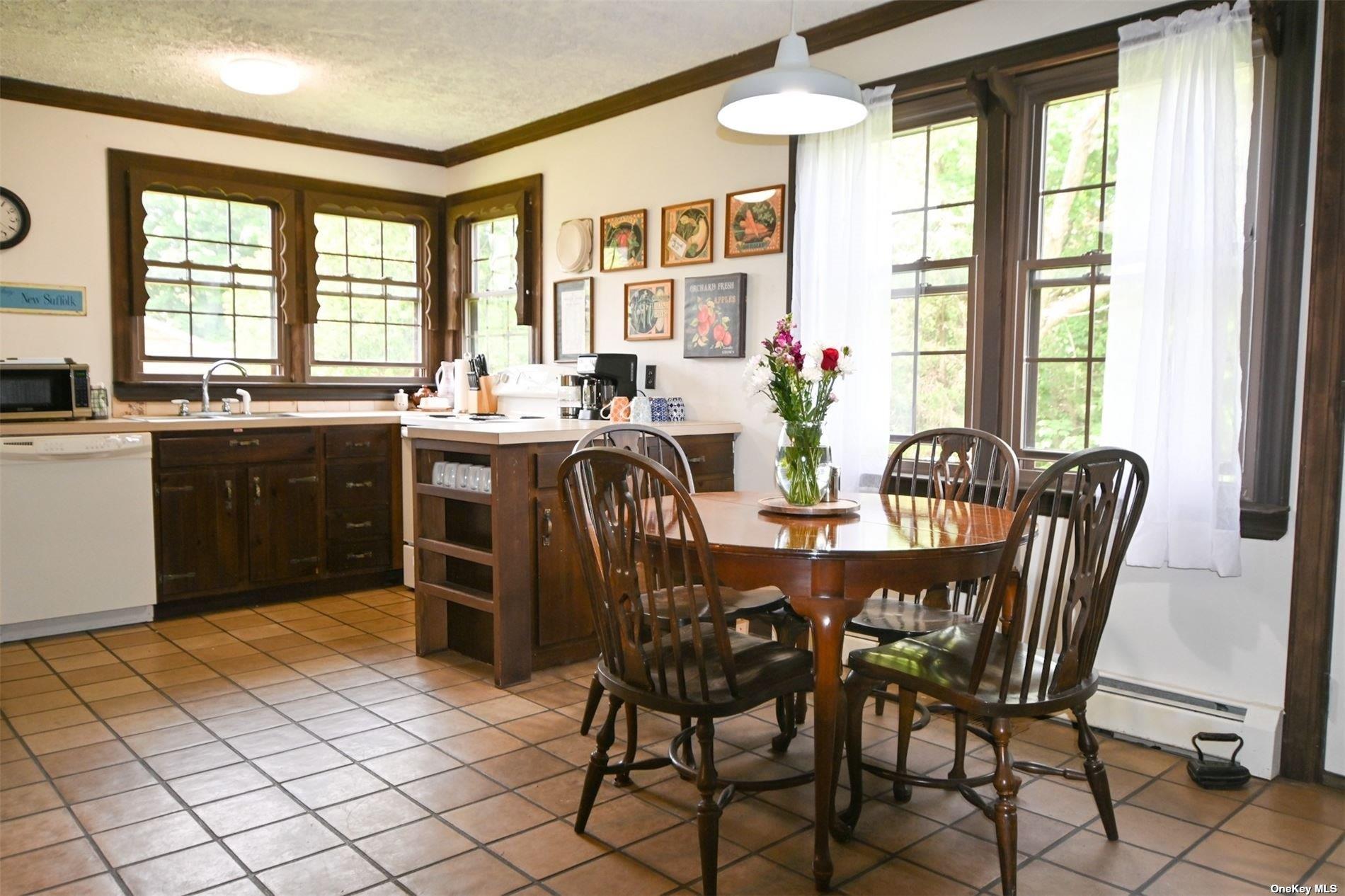 455 Fred Street, New Suffolk, NY 11956