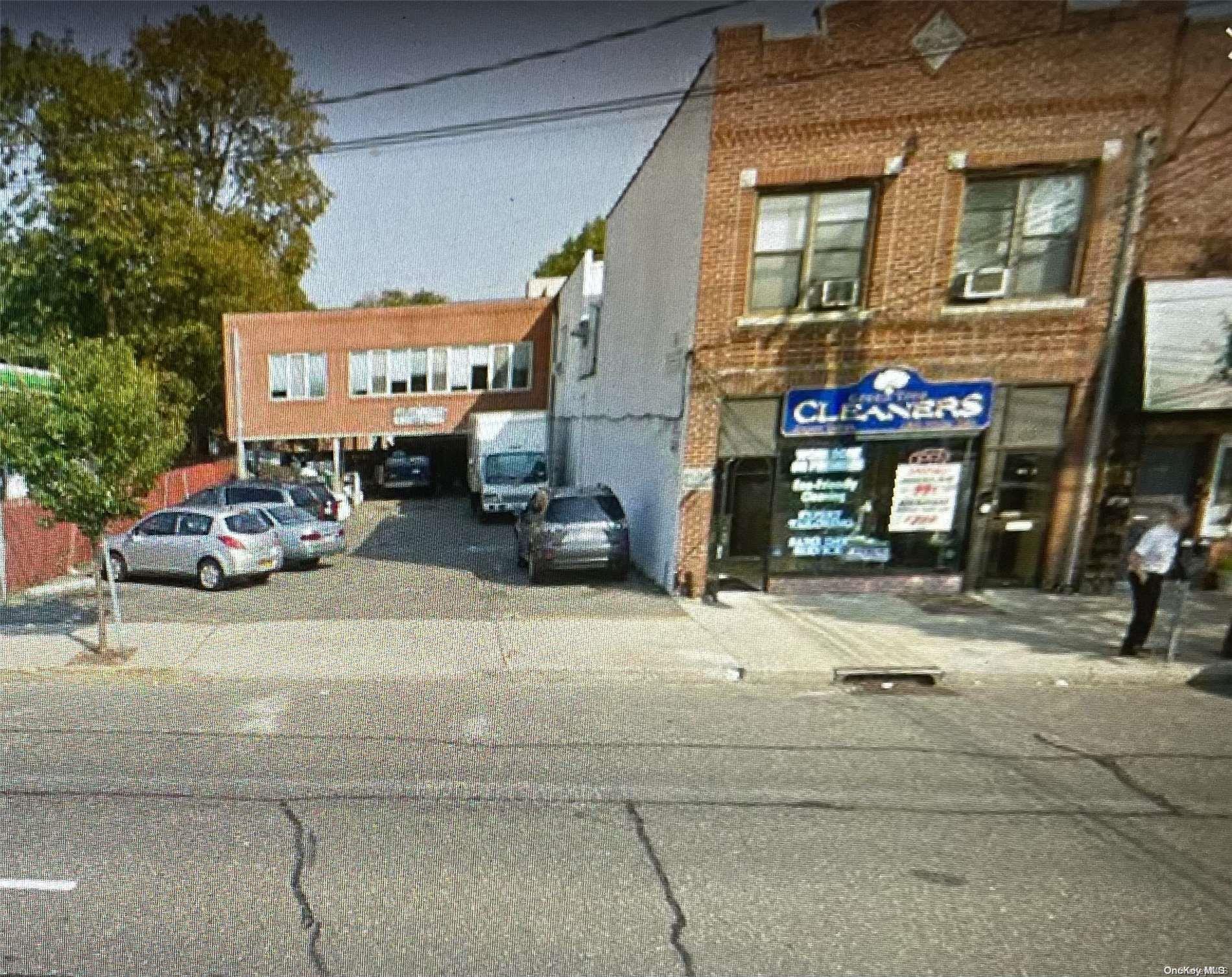 1309 Jericho Turnpike, New Hyde Park, NY 11040