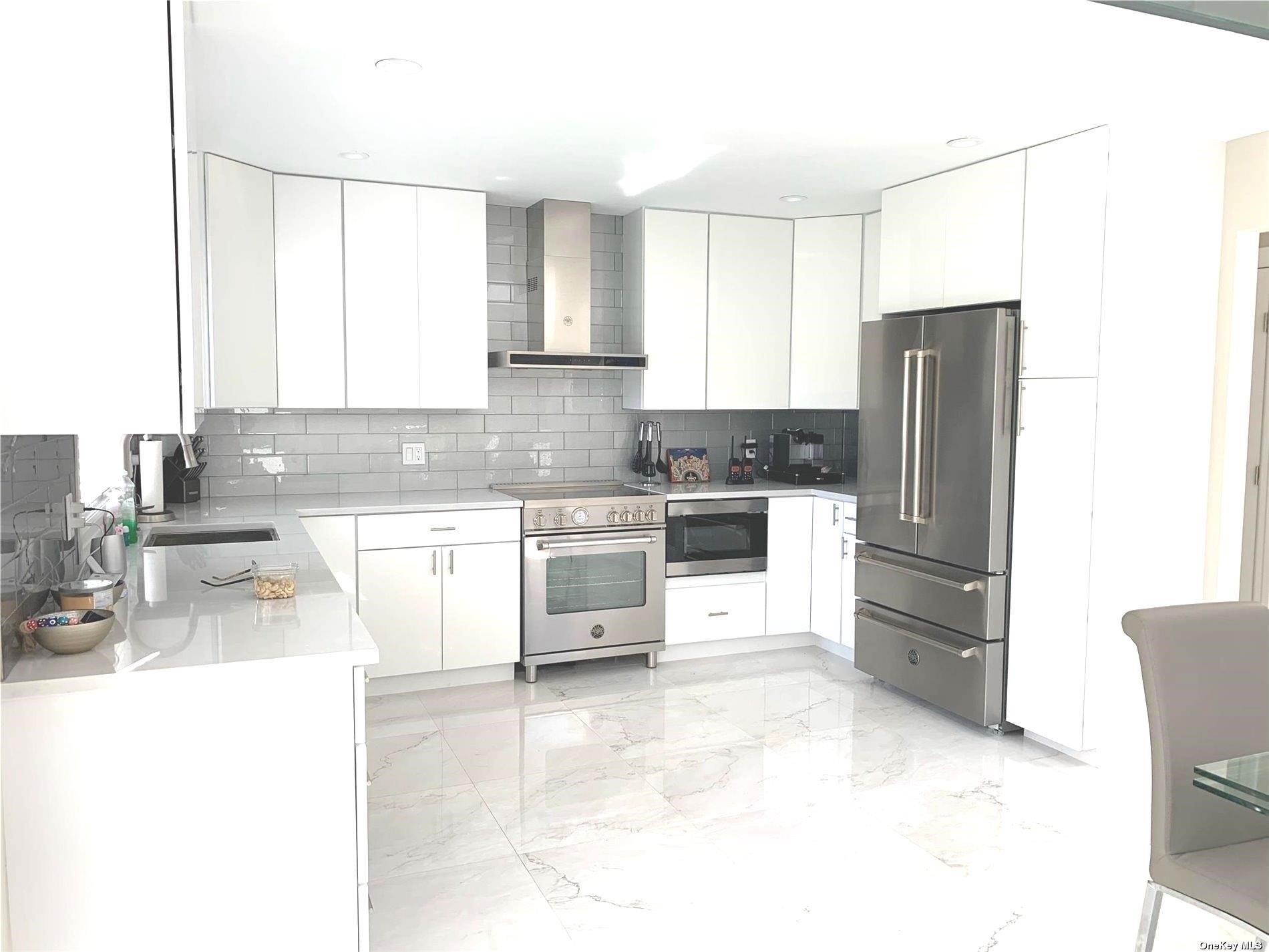 3655 Pequash Avenue, Cutchogue, NY 11935