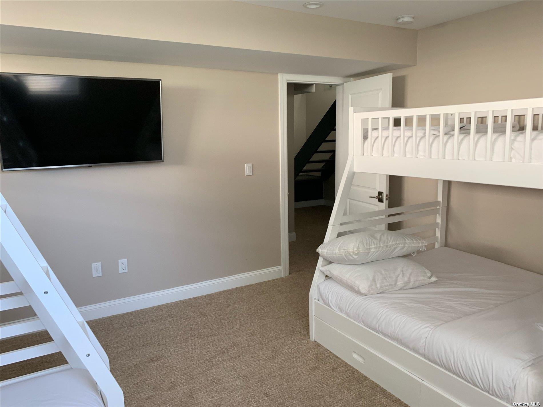 3655 Pequash Avenue, Cutchogue, NY 11935