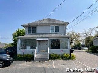 744 Montauk Highway, Bayport, NY 11705