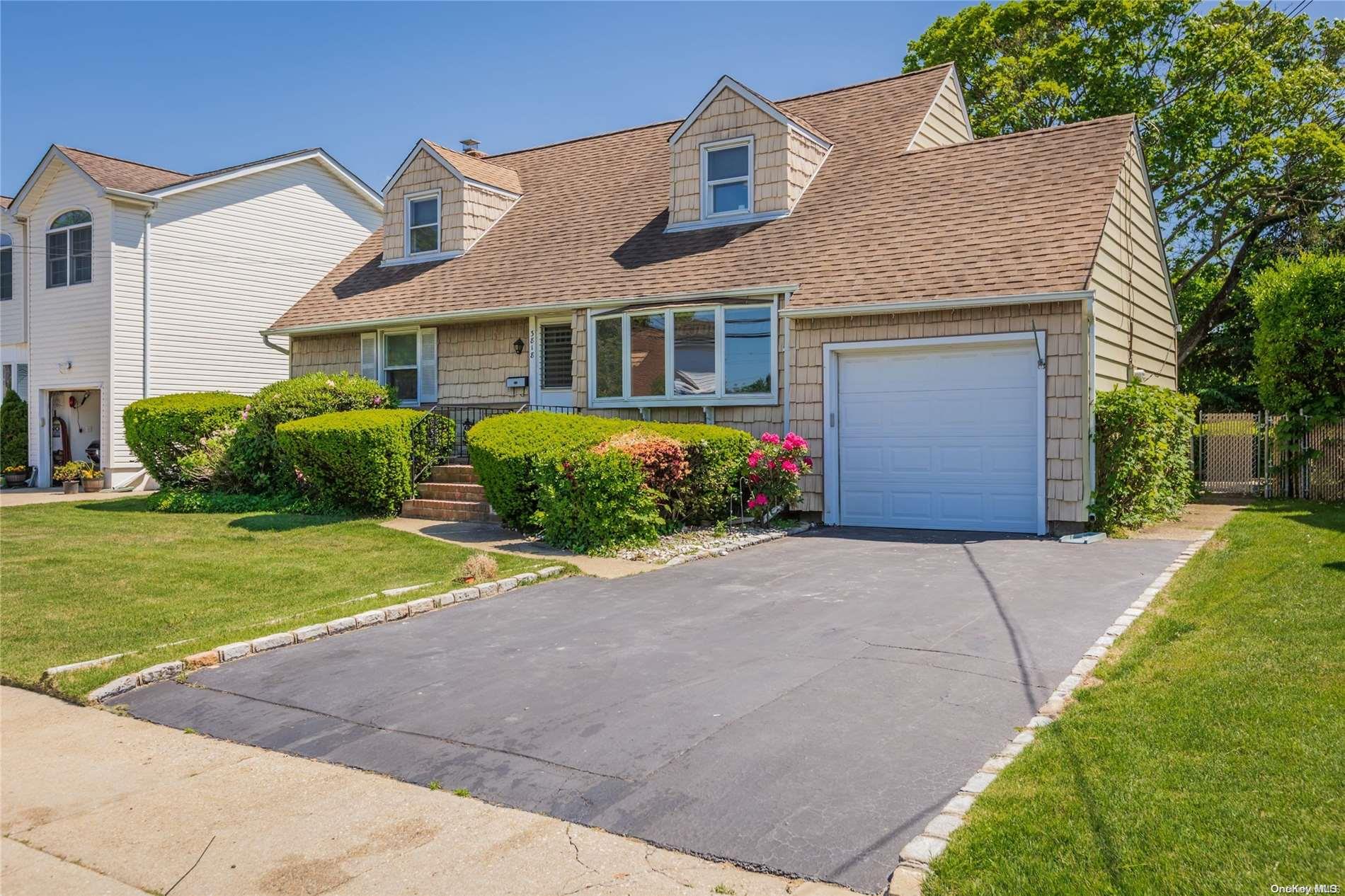 3818 Franklin Avenue, Seaford, NY 11783