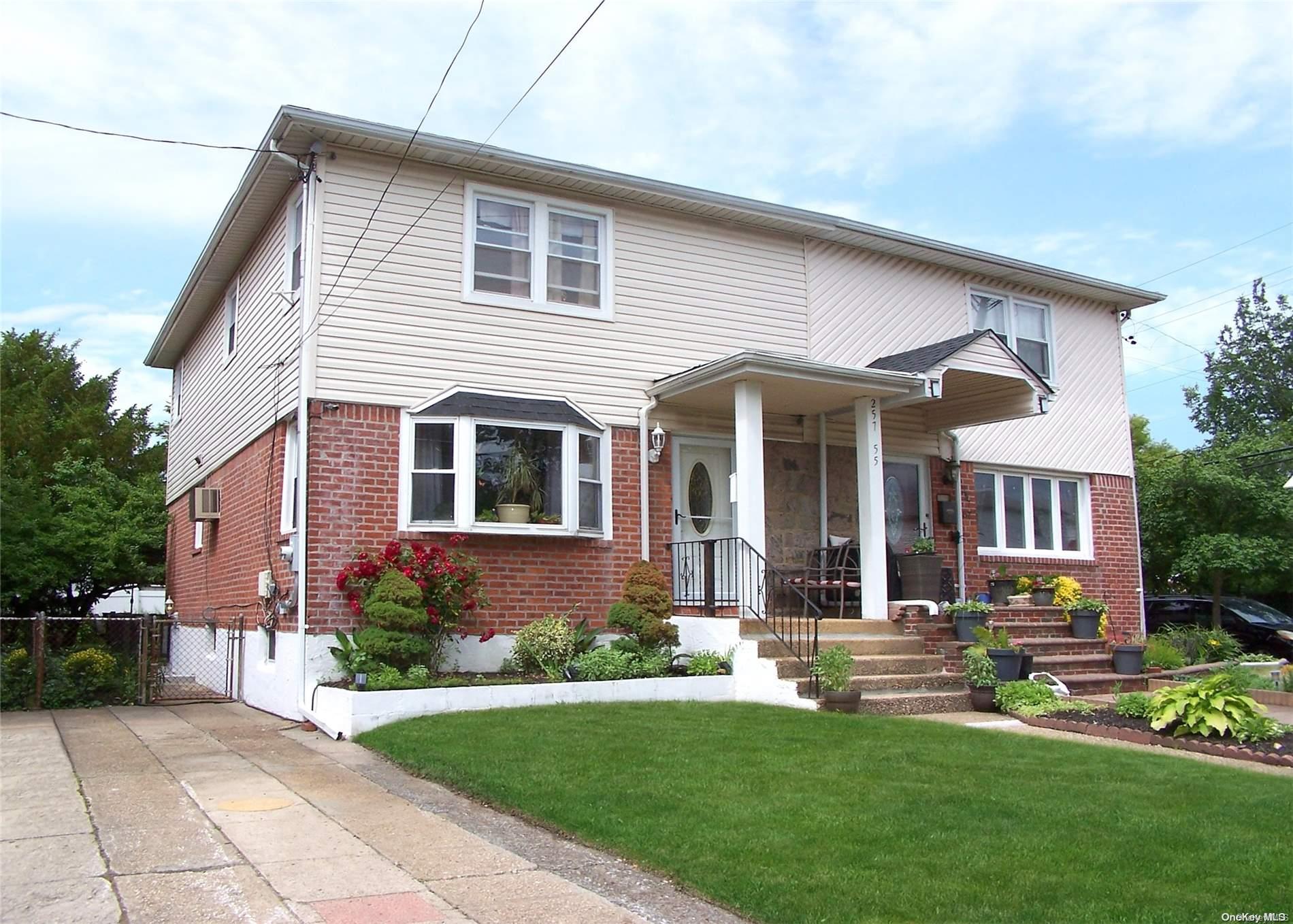 257-55 149th Road, Rosedale, NY 11422