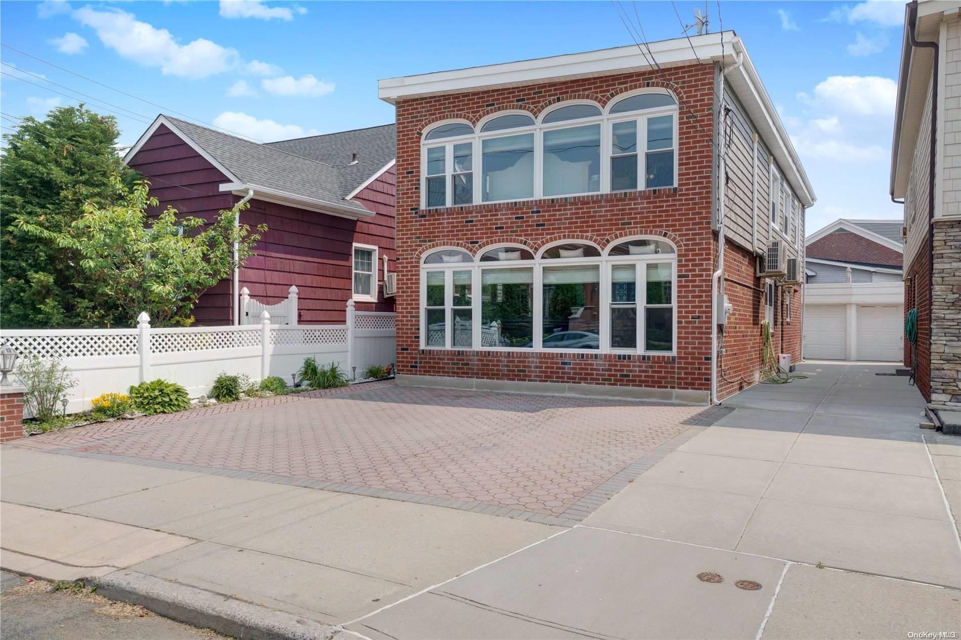 194 Beach 132nd Street, Belle Harbor, NY 11694