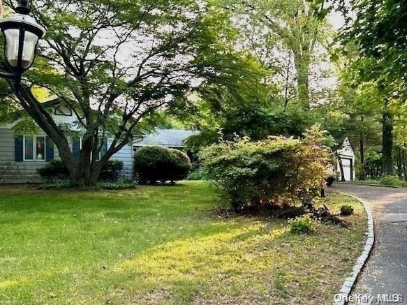 506 Landing Avenue, Smithtown, NY 11787