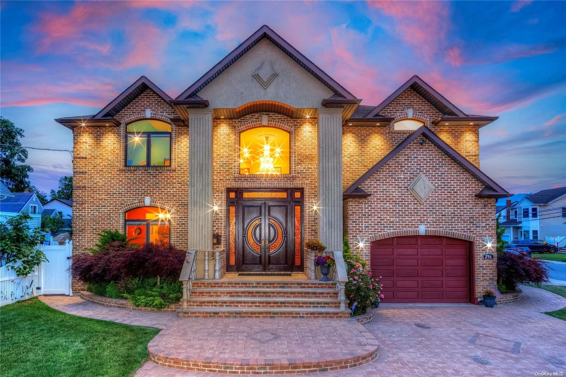 296 Oceanside Parkway, Oceanside, NY 11572