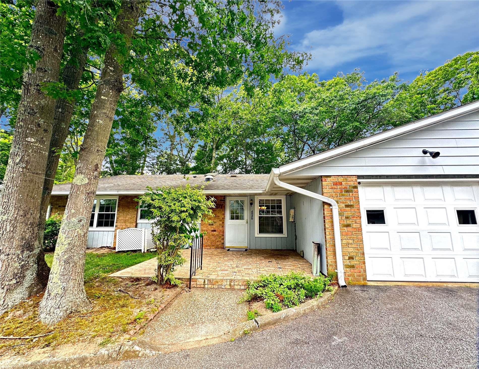 484 Fairway Court # B, Ridge, NY 11961