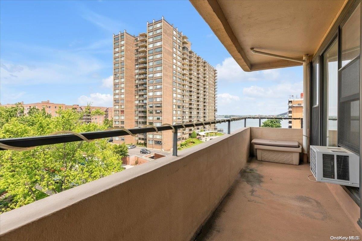 166-40 Powells Cove Boulevard # 7B, Beechhurst, NY 11357