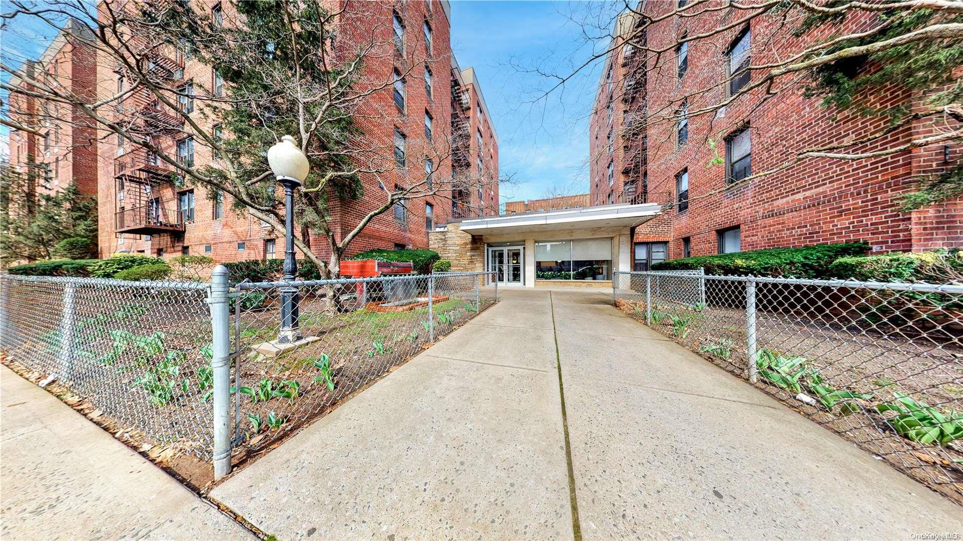 345 Webster Avenue # 1B, Brooklyn, NY 11230