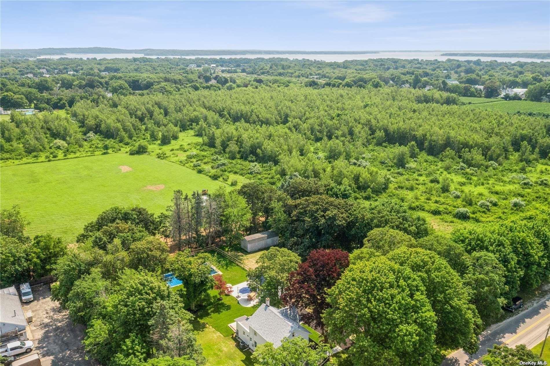 3400 Youngs Avenue, Southold, NY 11971