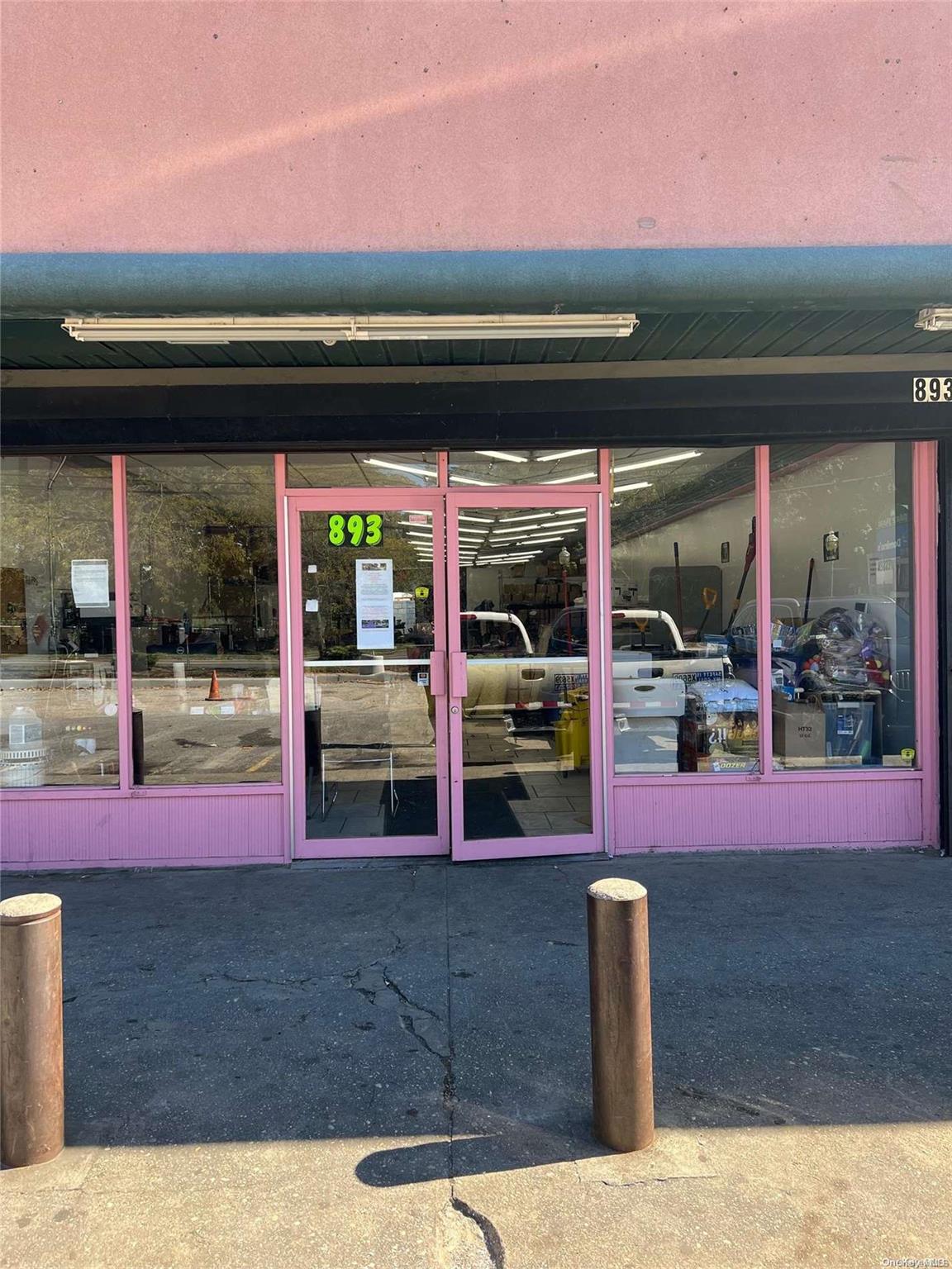 889 Lowell Avenue, Central Islip, NY 11722