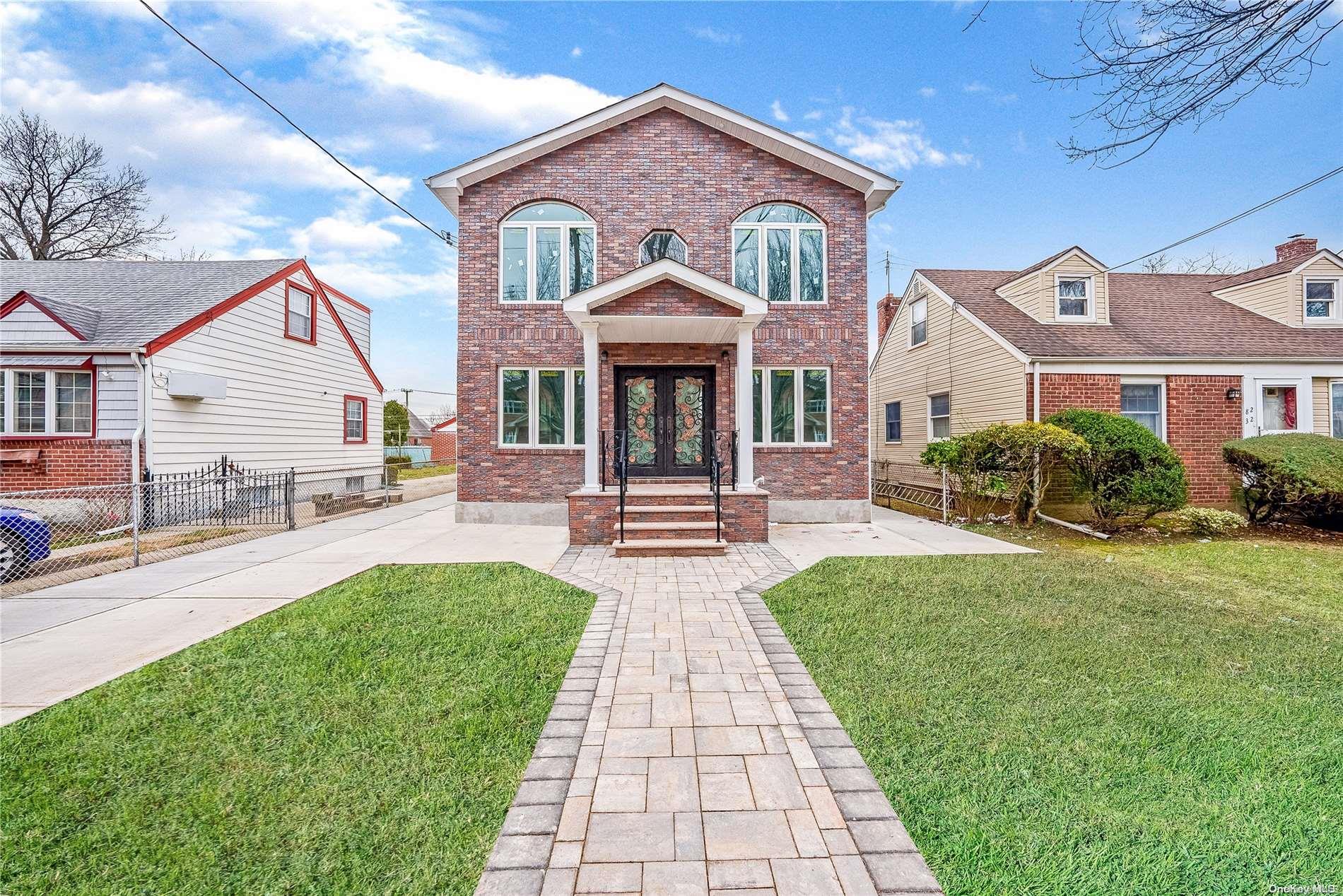 82-36 261st Street, Glen Oaks, NY 11004