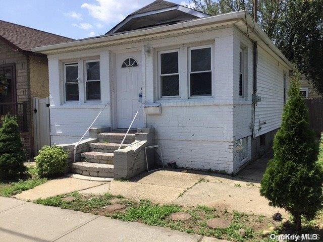 96 Evans Avenue, Elmont, NY 11003