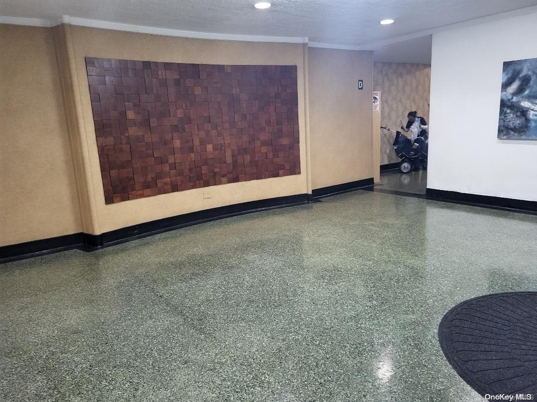 102-12 65th Avenue # D36, Forest Hills, NY 11375