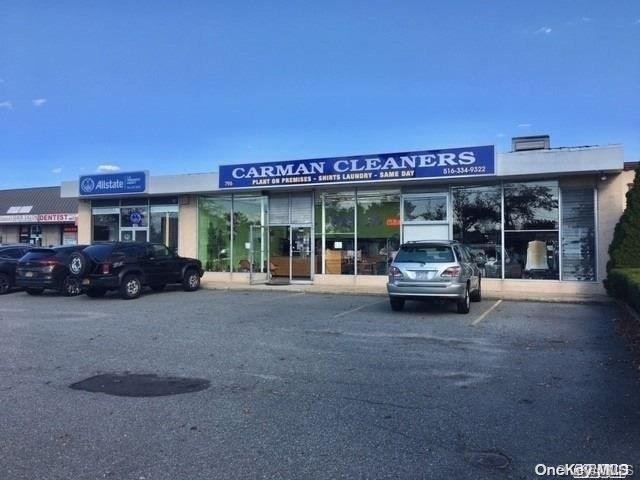 796 Carman Avenue # 101, Westbury, NY 11590