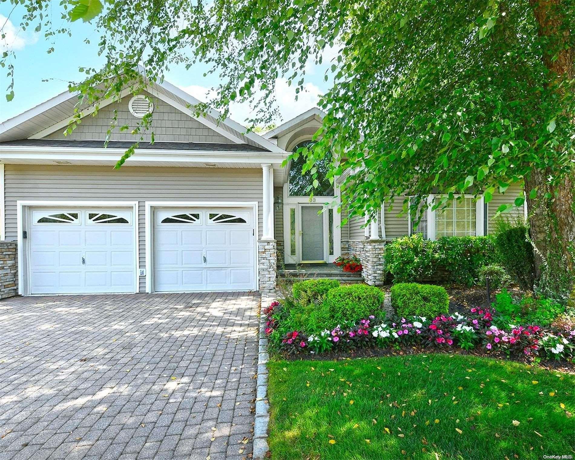 83 Redan Drive, Smithtown, NY 11787