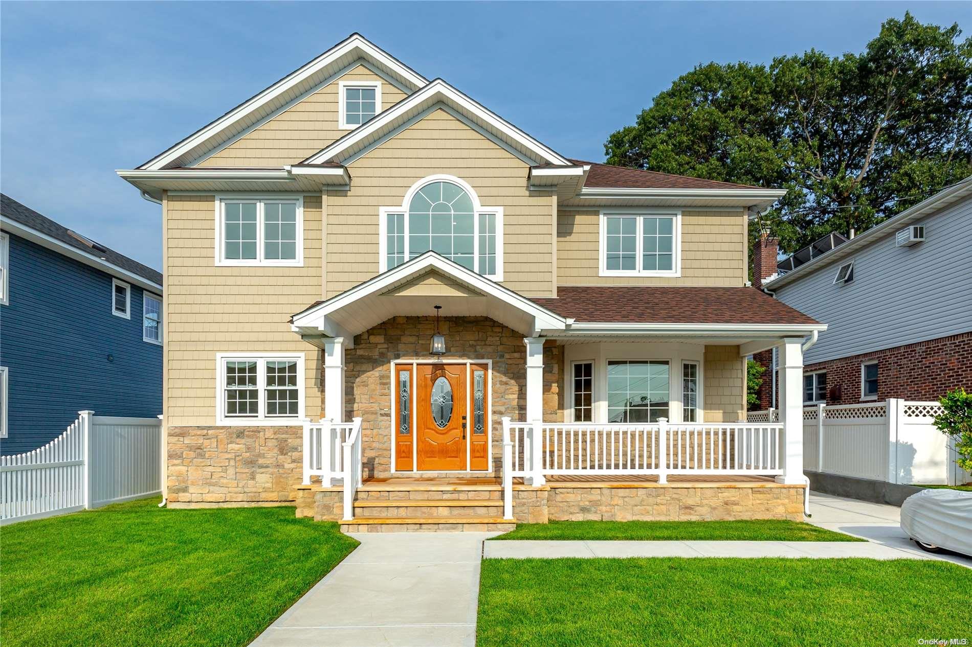 327 Lucille Avenue, Elmont, NY 11003