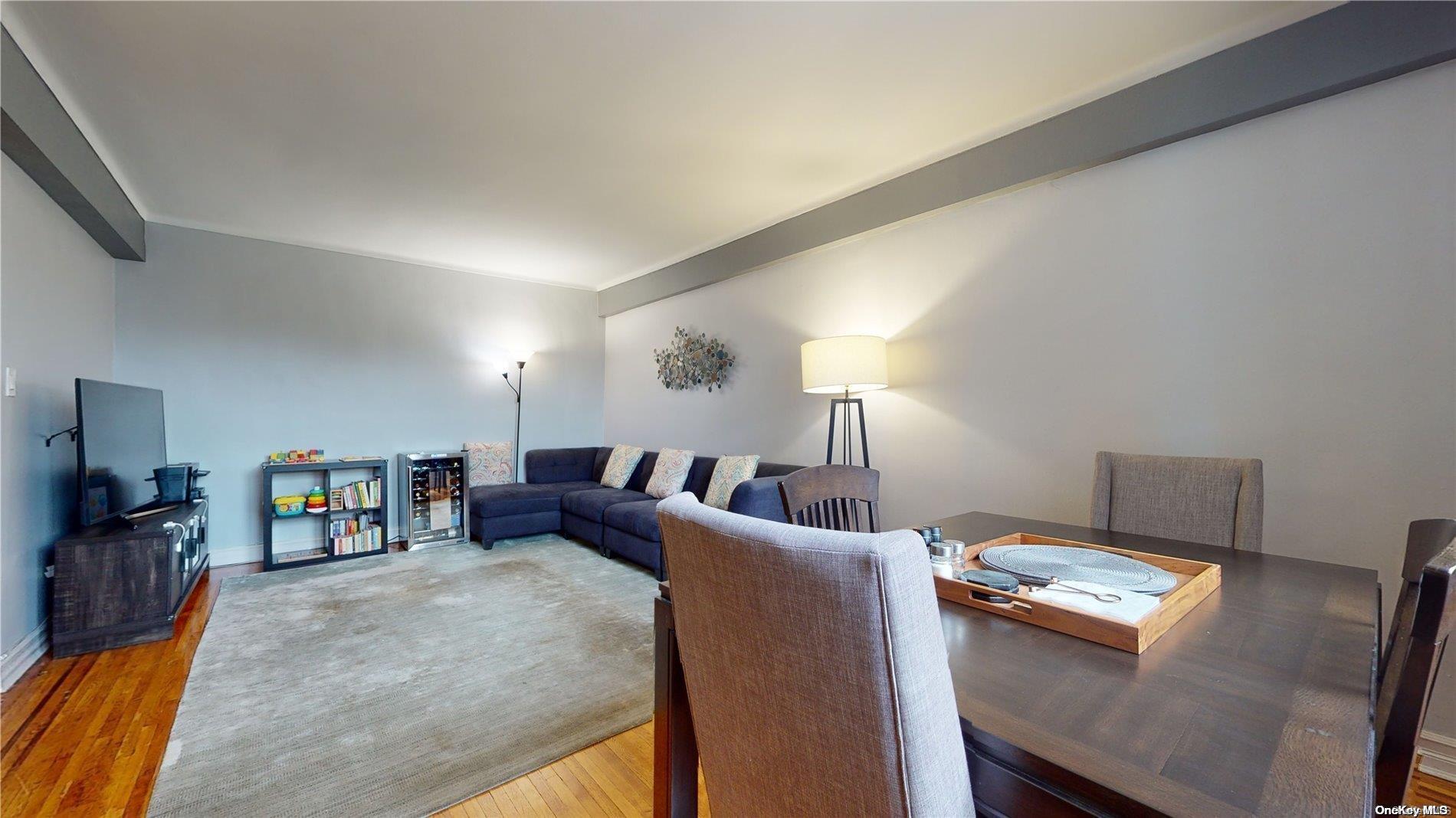 106-15 Queens Blvd # 3K, Forest Hills, NY 11375