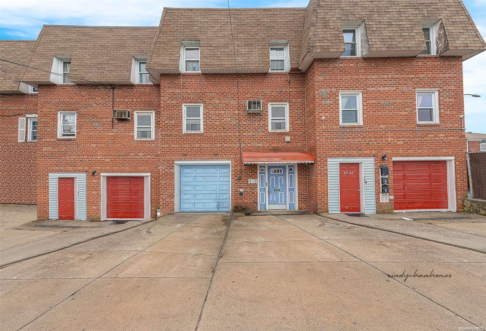 85-04 Parsons Boulevard, Briarwood, NY 11432