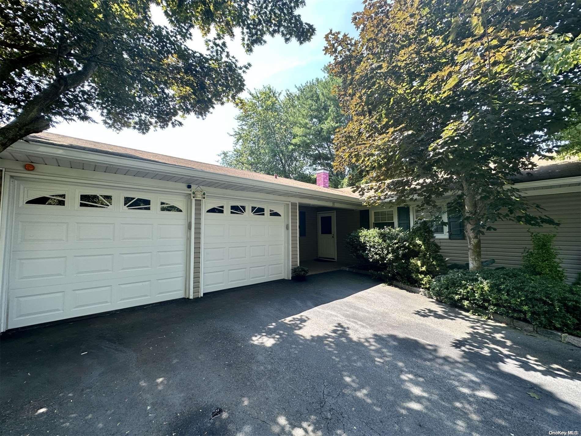 30 Marwood Place, Stony Brook, NY 11790