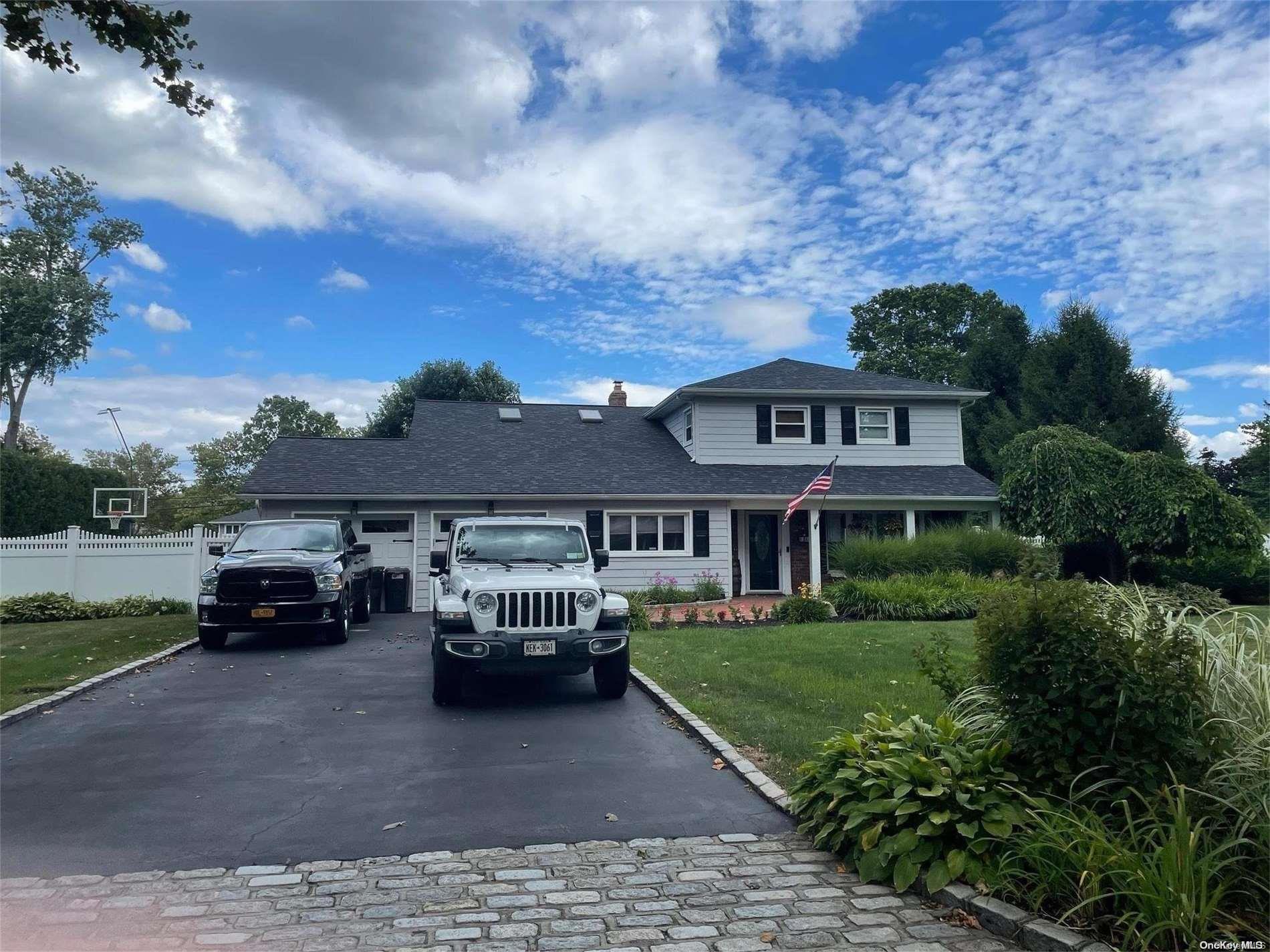 12 Teresa Lane, East Northport, NY 11731