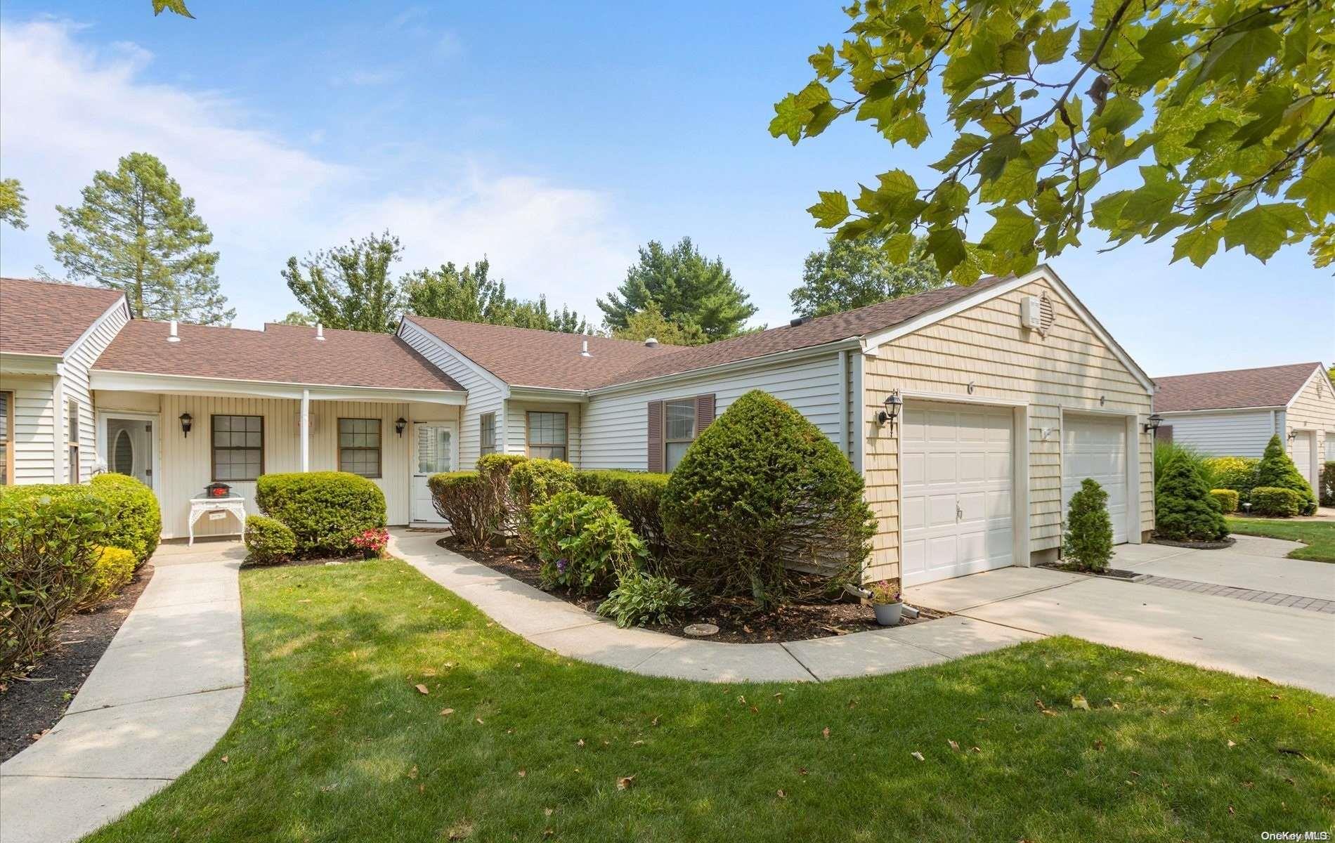 6 Knolls Drive # 6, Stony Brook, NY 11790