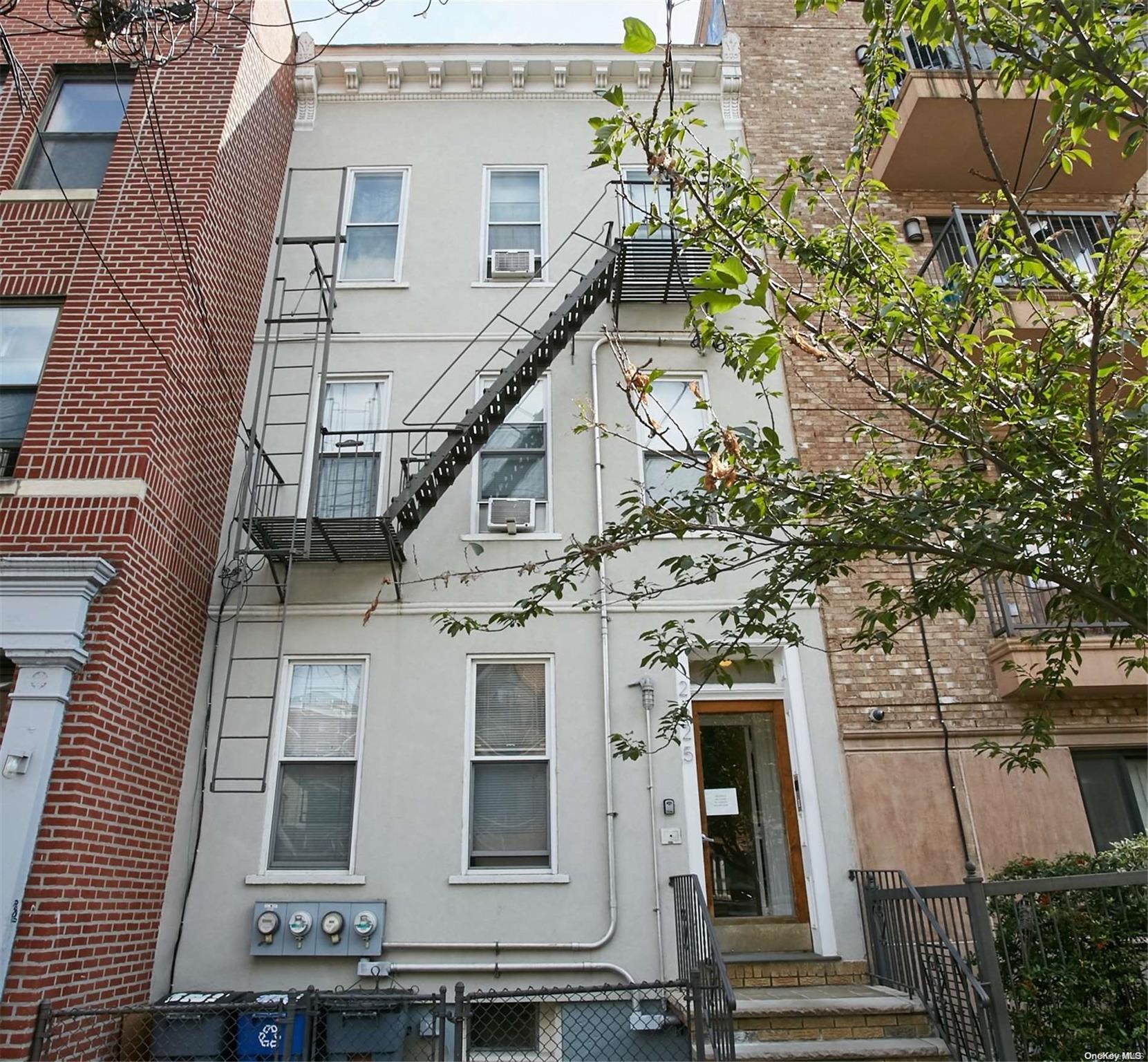 26-25 30th Street, Astoria, NY 11102